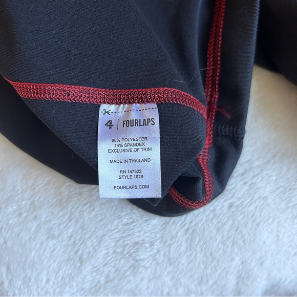Peloton 1/4 Zip Performance Pullover - Picture 8 of 11